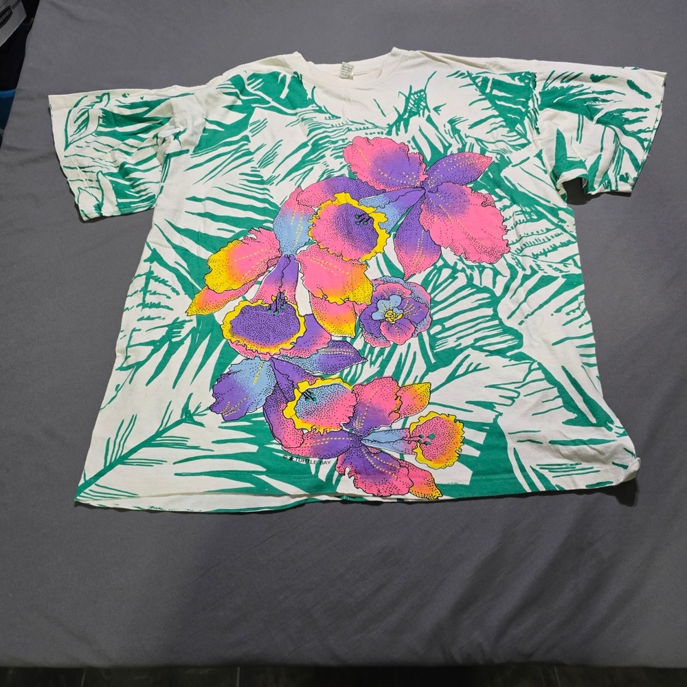 vintage 1990s Turtle Bay tropical t-shirt mens 2XL all-over print floral 90s Y2K
